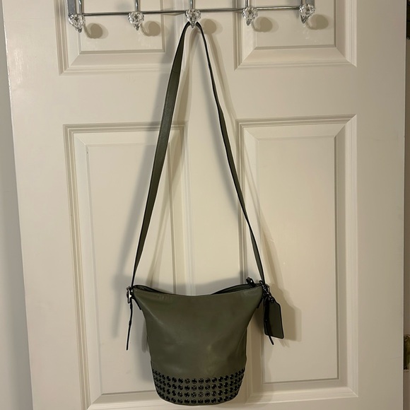 RARE Coach Preloved Bleeker Leather Mini Duffle in Olive Green. Great condition! - Picture 2 of 9